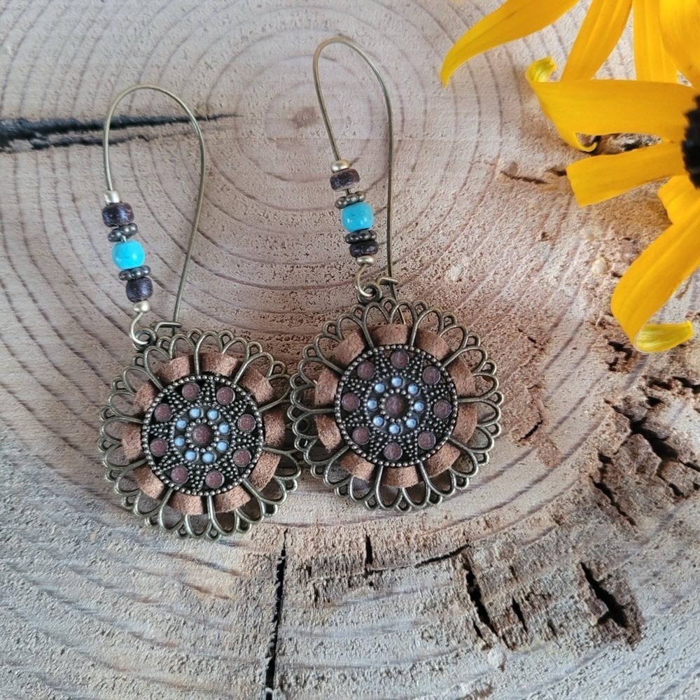 Vintage western dangle earrings - Picture 2 of 2